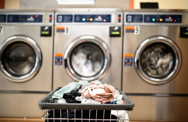 Laundry Premium vs Laundry Ekonomis: Segmentasi Pasar yang Tepat